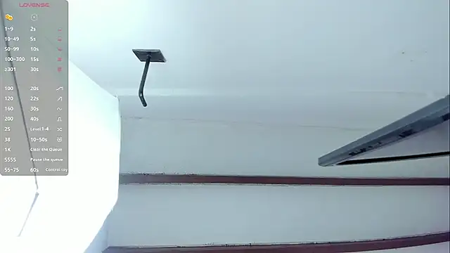 Snapshot of Oriana_Guzman chatting on January 2025 10:05:01 AM Oriana Guzman online show from January 2025 10:05:01 AM