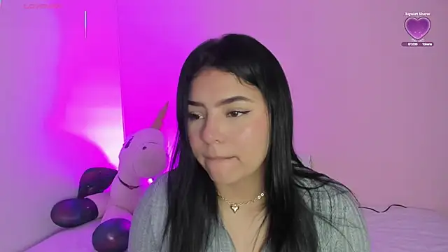 Snapshot of Oriana_Guzman chatting on October 2025 11:14:01 PM Oriana Guzman online show from October 2025 11:14:01 PM