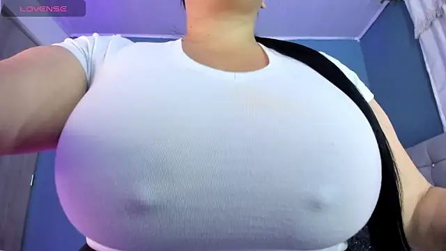 Ashanty vera15 online show from December 2025 05:34:01 AM