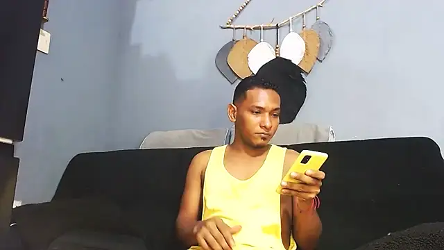 Grandeygruesa1 online show from February 2026 03:44:01 AM