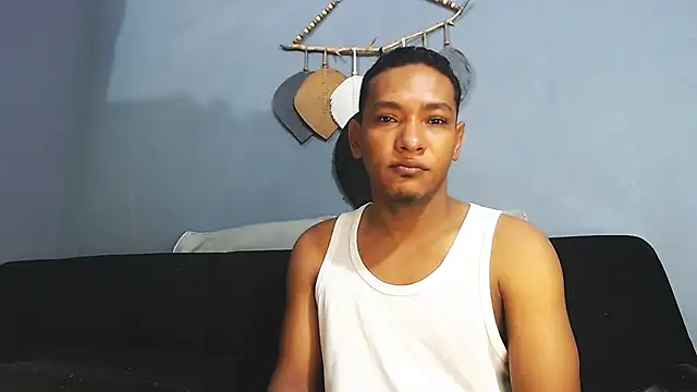 Grandeygruesa1 online show from May 2026 11:04:01 AM