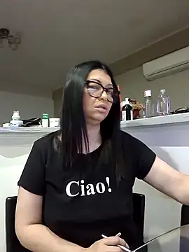 Milf Abigail online show from October 2025 11:02:02 PM