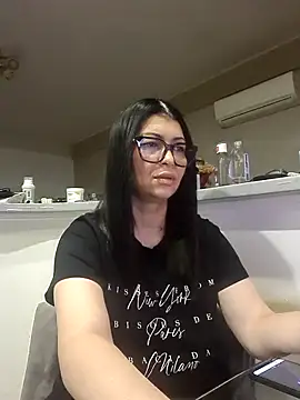 Milf Abigail online show from October 2025 10:21:01 PM