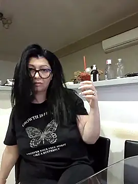 Milf Abigail online show from November 2025 10:42:02 PM