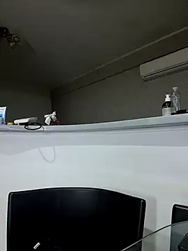 Milf Abigail online show from February 2026 03:23:01 AM