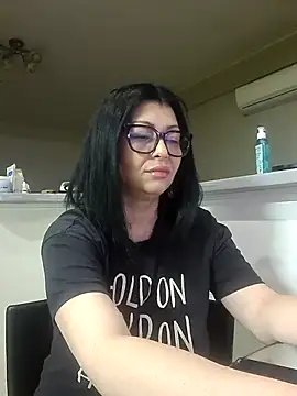 Milf Abigail online show from April 2026 01:41:01 AM