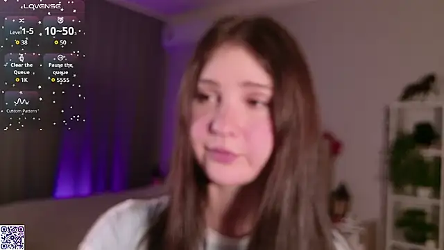 LeraKit online show from October 2025 02:39:02 PM