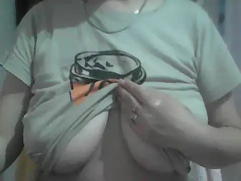 AnaXBerry online show from June 2026 05:35:01 PM