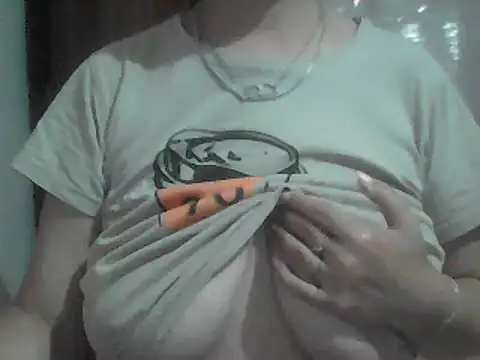AnaXBerry online show from June 2026 06:21:02 PM
