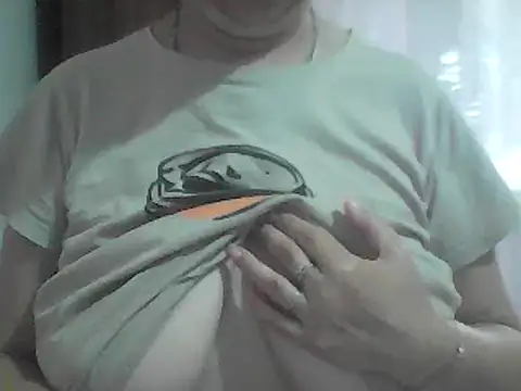 AnaXBerry online show from June 2026 06:18:02 AM