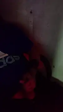 Snapshot of AlanDickson chatting on October 2025 07:36:02 AM AlanDickson online show from October 2025 07:36:02 AM