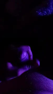 Snapshot of AlanDickson chatting on October 2025 12:27:01 PM AlanDickson online show from October 2025 12:27:01 PM