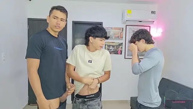 badguyss bisex online show from June 2026 11:23:01 AM