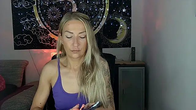 SexxyLiviaa online show from August 2026 12:13:01 AM