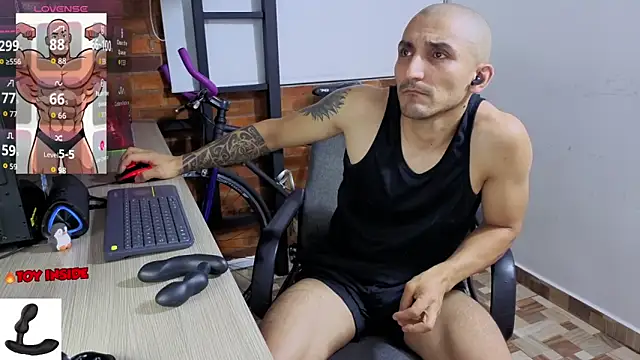 Marck Muscle online show from April 2026 01:04:01 AM