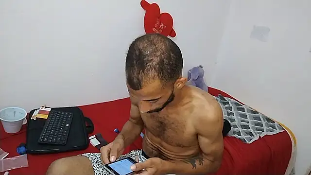 Snapshot of UncutToyBoy23cm chatting on March 2025 08:32:01 AM UncutToyBoy23cm online show from March 2025 08:32:01 AM