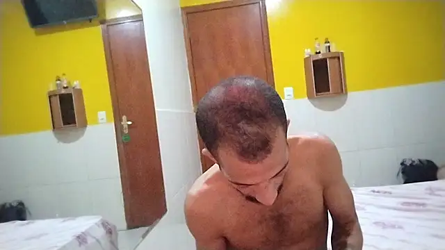 Snapshot of UncutToyBoy23cm chatting on March 2025 08:40:01 PM UncutToyBoy23cm online show from March 2025 08:40:01 PM