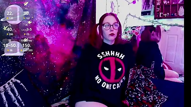 Snapshot of EverlyEster chatting on January 2025 05:34:02 AM EverlyEster online show from January 2025 05:34:02 AM