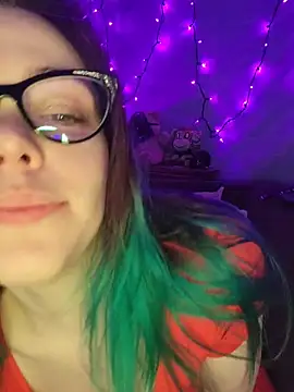 Snapshot of EverlyEster chatting on March 2026 10:26:01 AM EverlyEster online show from March 2026 10:26:01 AM