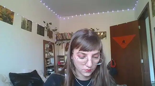 Snapshot of SweetyBabyDemon chatting on December 2024 08:07:02 PM SweetyBabyDemon online show from December 2024 08:07:02 PM