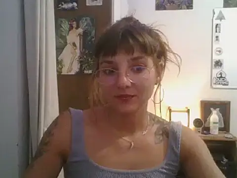Snapshot of SweetyBabyDemon chatting on December 2024 02:08:02 AM SweetyBabyDemon online show from December 2024 02:08:02 AM