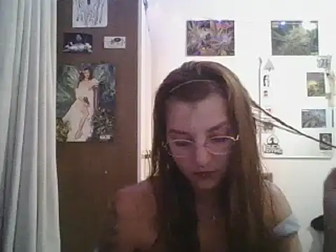 Snapshot of SweetyBabyDemon chatting on February 2025 10:48:02 PM SweetyBabyDemon online show from February 2025 10:48:02 PM