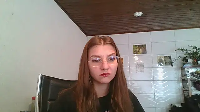 Snapshot of SweetyBabyDemon chatting on April 2026 03:32:01 PM SweetyBabyDemon online show from April 2026 03:32:01 PM