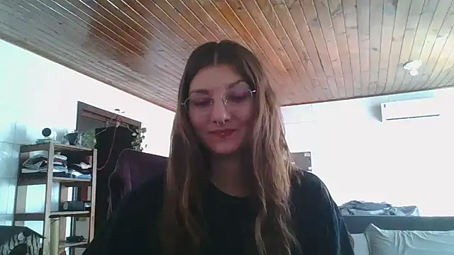 Snapshot of SweetyBabyDemon chatting on May 2026 02:44:02 PM SweetyBabyDemon online show from May 2026 02:44:02 PM