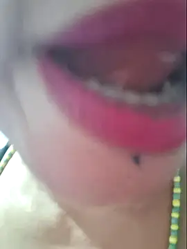 gatadeojosclaros online show from May 2026 11:22:02 PM