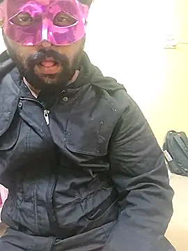 GlassBarge9 online show from November 2025 05:29:02 PM