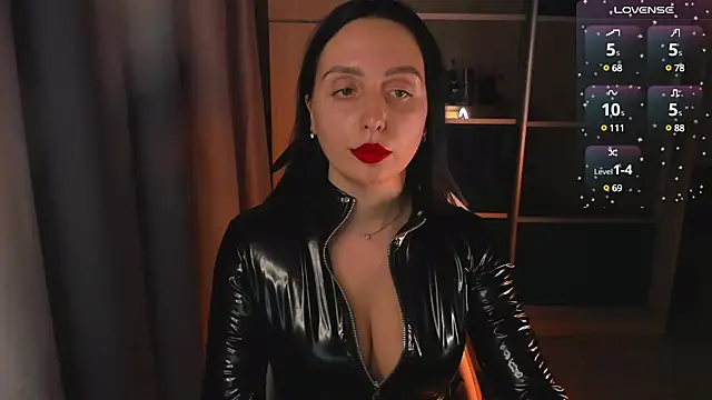 Christy Calypso online show from February 2025 07:19:02 PM