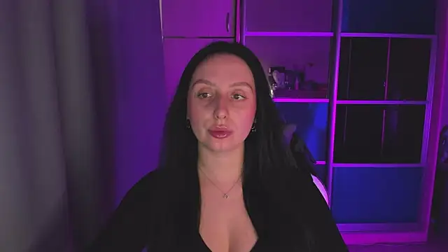 Christy Calypso online show from April 2026 03:50:01 PM