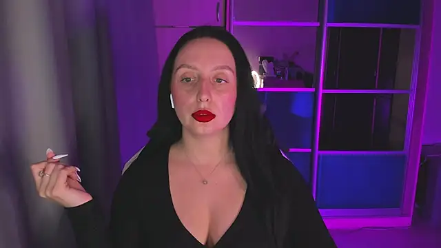Christy Calypso online show from May 2026 04:47:02 PM