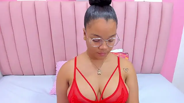 ISABELLA 020 online show from January 2025 12:26:02 PM