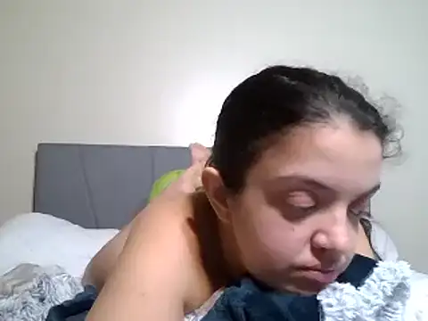 WildLillyFlower online show from February 2025 07:41:01 PM