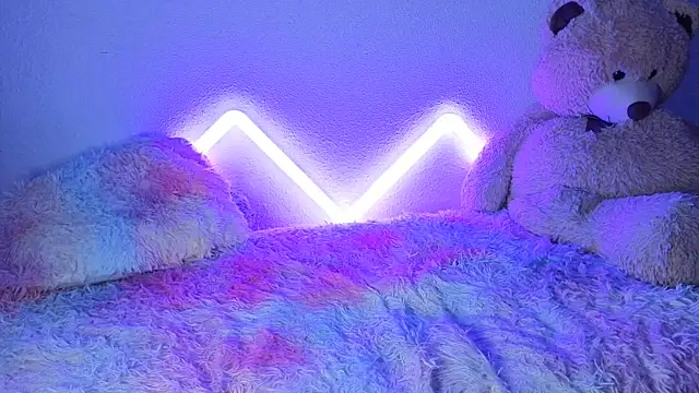 Snapshot of Dreamy_candy69 chatting on March 2026 11:41:01 PM Dreamy candy69 online show from March 2026 11:41:01 PM