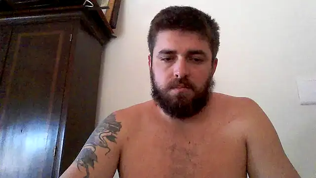 Snapshot of Dat1994 chatting on February 2025 02:26:01 PM Dat1994 online show from February 2025 02:26:01 PM