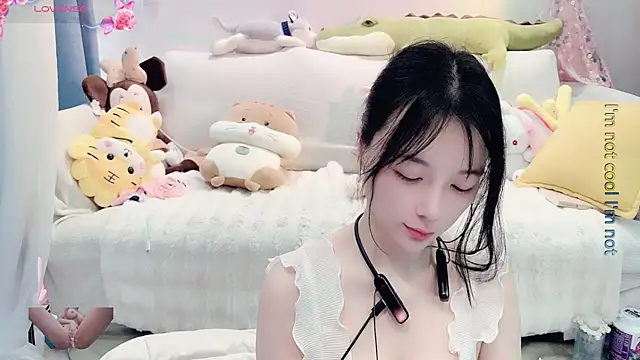 Snapshot of AKiKi711 chatting on March 2025 02:50:01 AM AKiKi711 online show from March 2025 02:50:01 AM