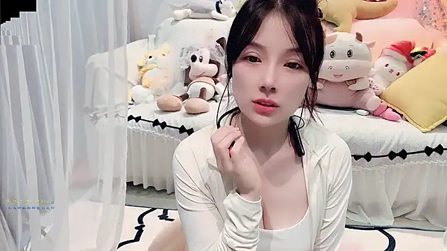 Snapshot of AKiKi711 chatting on September 2025 04:52:01 PM AKiKi711 online show from September 2025 04:52:01 PM