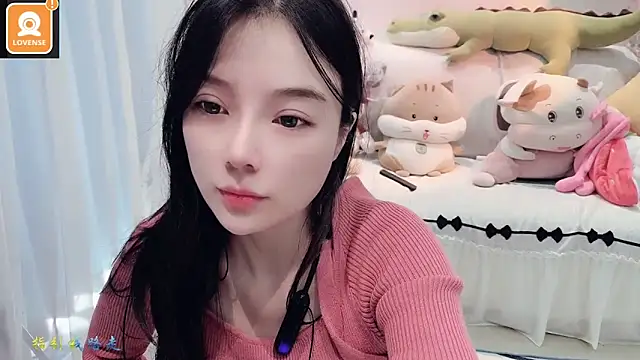 Snapshot of AKiKi711 chatting on October 2025 04:34:01 AM AKiKi711 online show from October 2025 04:34:01 AM