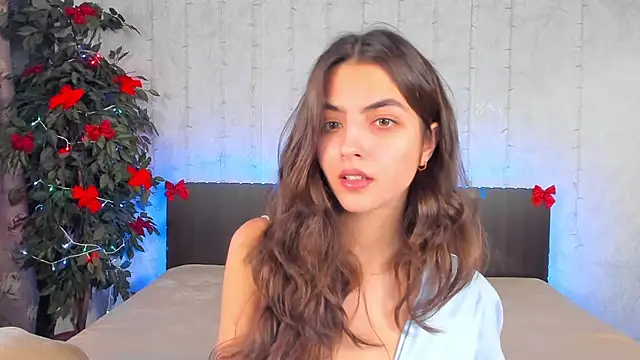 Milana Crystal  online show from December 2024 11:15:02 AM