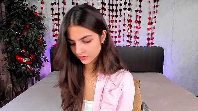 Milana Crystal  online show from March 2025 01:53:02 PM