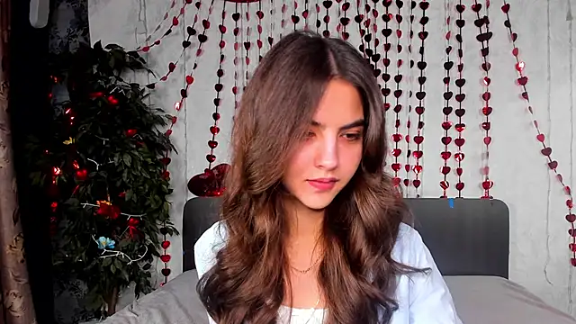 Snapshot of Milana_Crystal_ chatting on February 2026 08:09:01 AM Milana Crystal online show from February 2026 08:09:01 AM