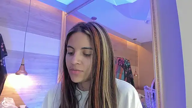 Cori Paige online show from April 2026 04:19:01 AM