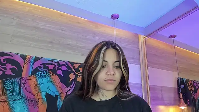 Cori Paige online show from May 2026 04:07:01 AM