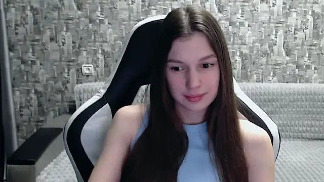 Snapshot of MissMiaCutie chatting on March 2025 04:46:02 PM MissMiaCutie online show from March 2025 04:46:02 PM