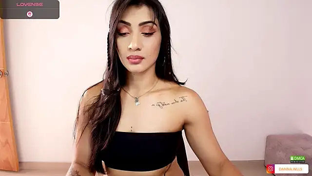 Dannawells online show from March 2026 07:09:01 PM