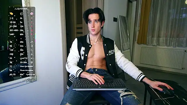 ChristianLevine  online show from February 2026 09:11:01 PM