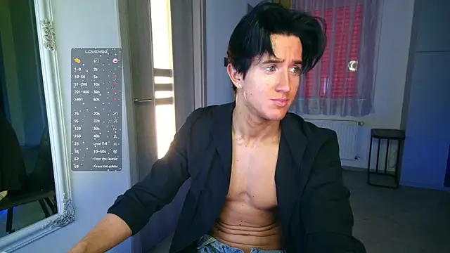 ChristianLevine  online show from April 2026 04:16:02 PM