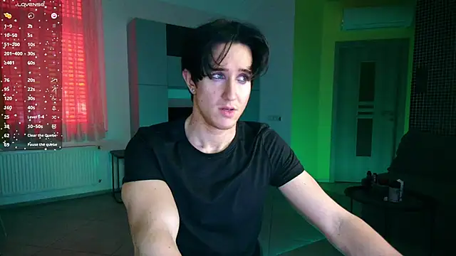ChristianLevine  online show from May 2026 08:19:02 AM